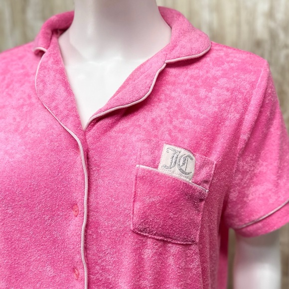 Juicy Couture Electric Pink Velour Shorts Set [H7] - Picture 4 of 8